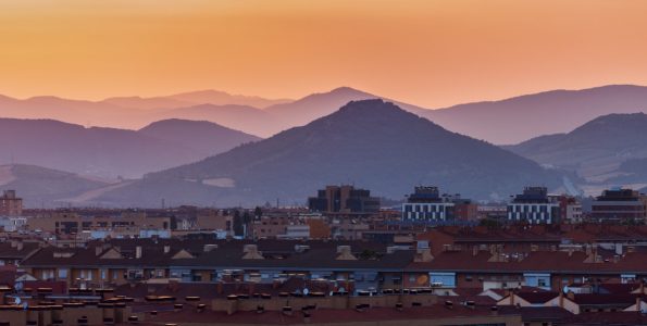 La ley que aprueba estos presupuestos incluye cambios en el IRPF y en el IS de la comunidad