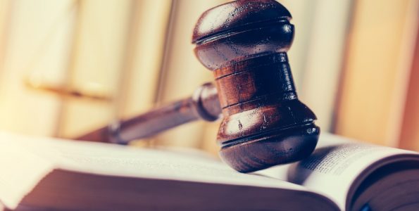 Non- deductibility of the payments of the directors when they are stated in the Statutes as free